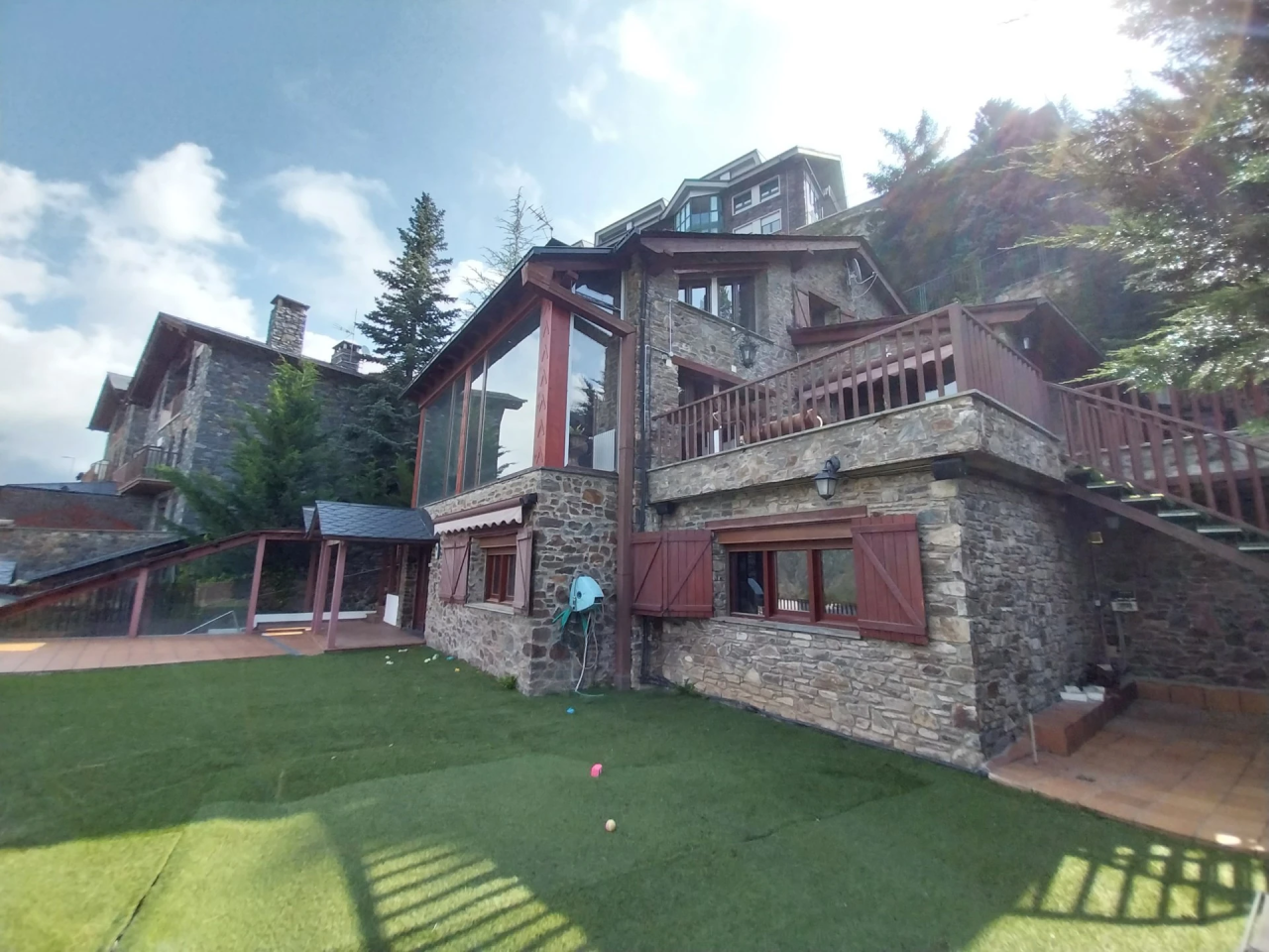Квартира в Эскальдесе, Андорра, 420 м² - фото 1