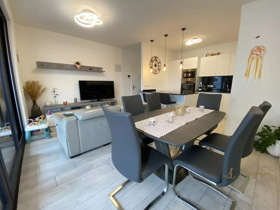 Квартира в Люксембурге, Люксембург, 80 м² - фото 1