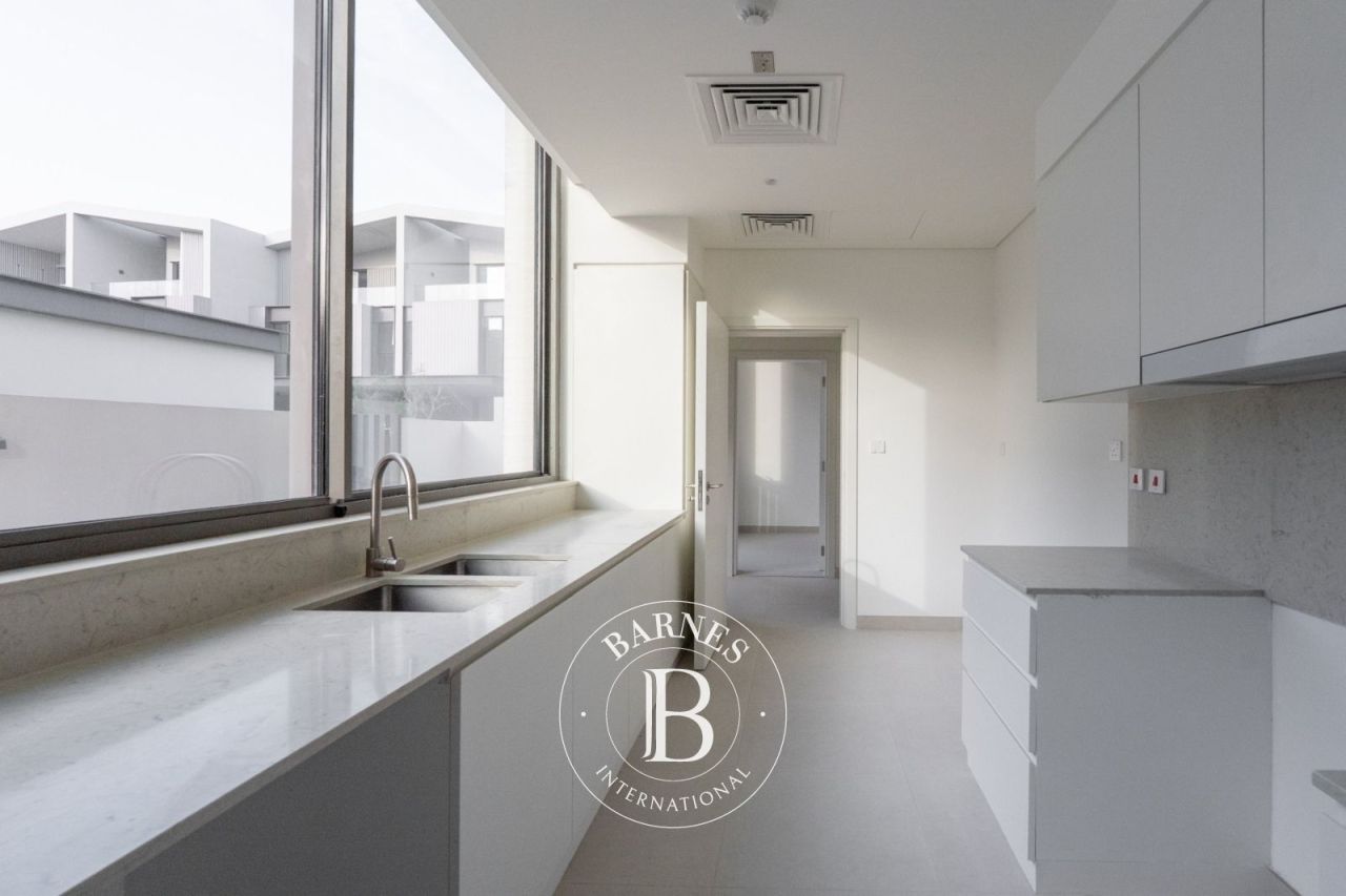 Вилла в Дубае, ОАЭ, 602.7 м² - фото 6