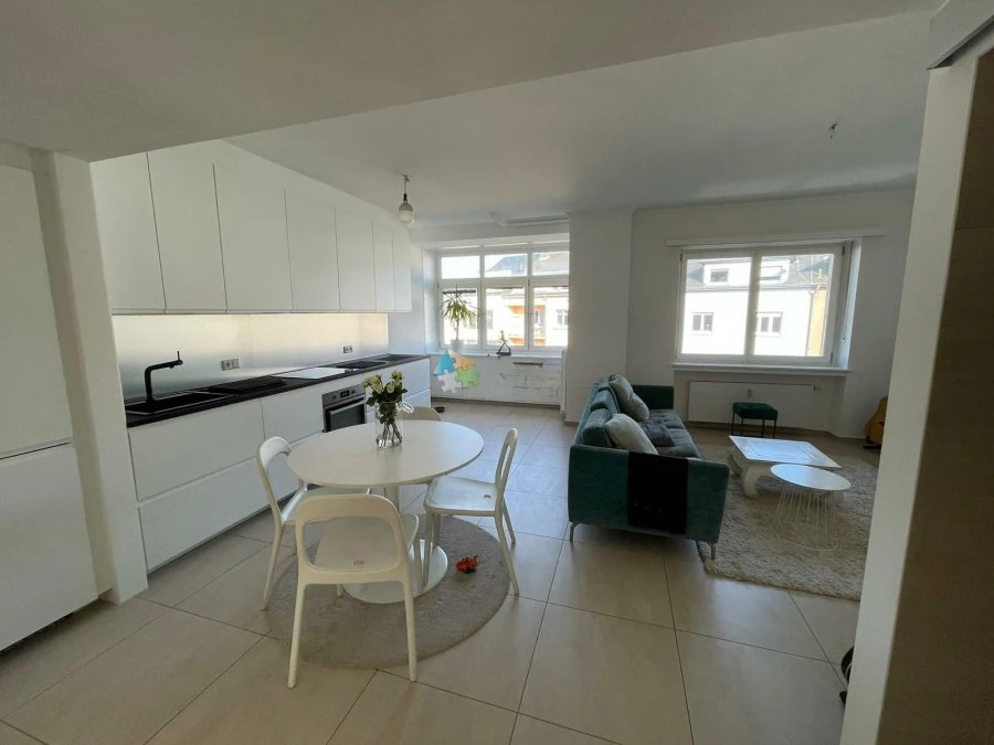 Квартира в Люксембурге, Люксембург, 57 м² - фото 2