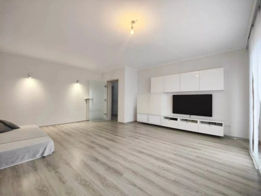 Квартира в Люксембурге, Люксембург, 83 м² - фото 2