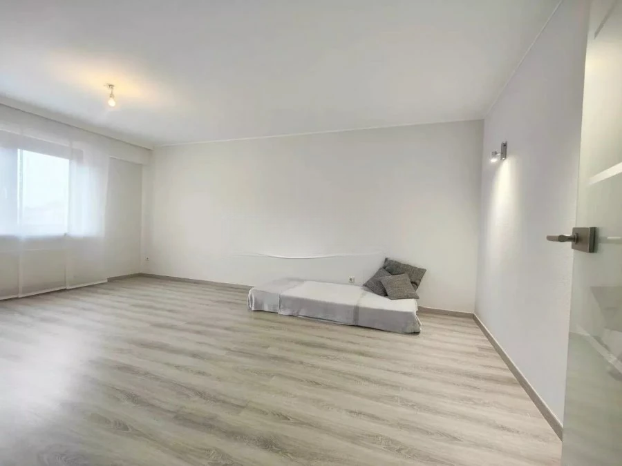 Квартира в Люксембурге, Люксембург, 83 м² - фото 3