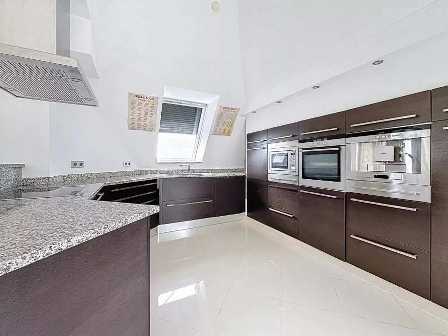 Квартира в Люксембурге, Люксембург, 155 м² - фото 4