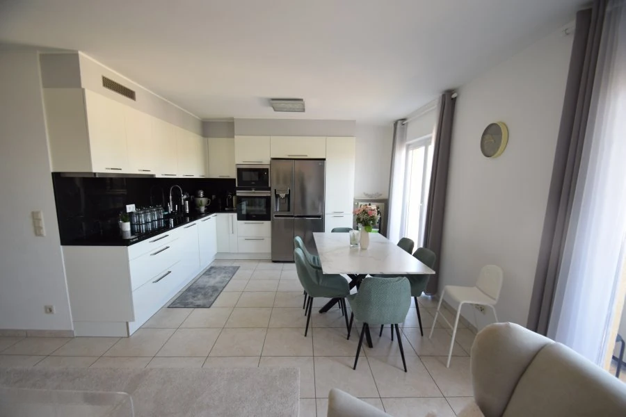 Квартира в Люксембурге, Люксембург, 90 м² - фото 4