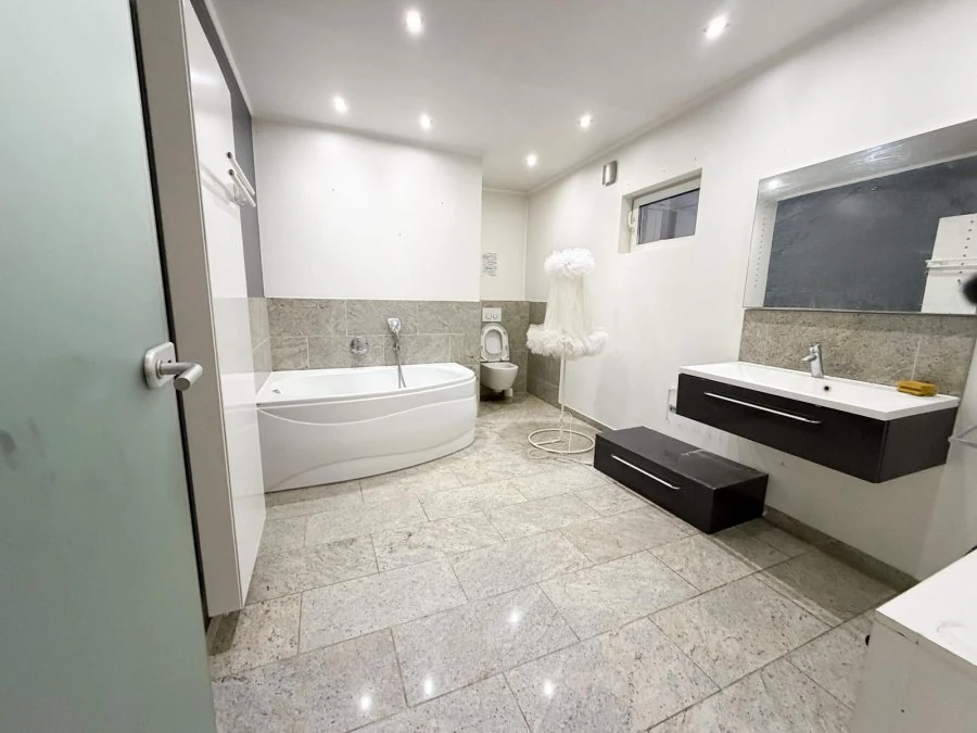 Квартира в Люксембурге, Люксембург, 140 м² - фото 5