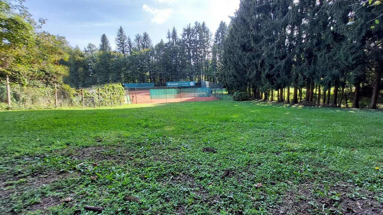 Земля в Любляне, Словения, 2 006 м² - фото 5