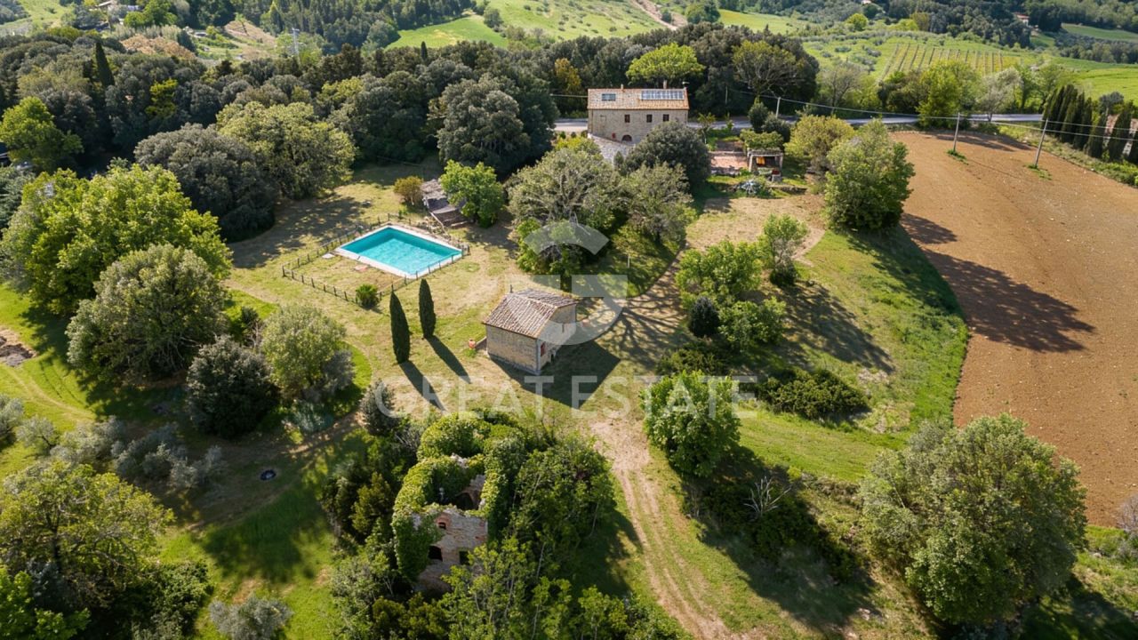 Дом Pomarance, Италия, 384 м² - фото 2
