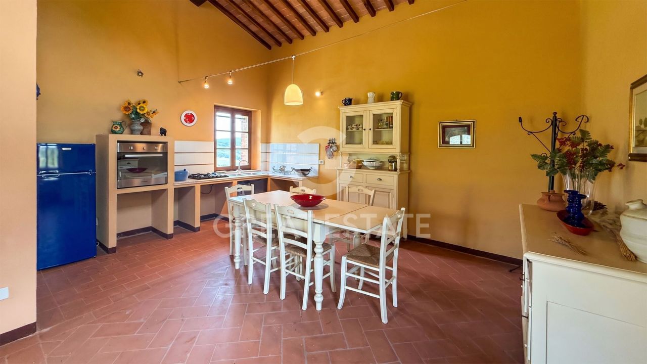 Дом Pomarance, Италия, 384 м² - фото 12