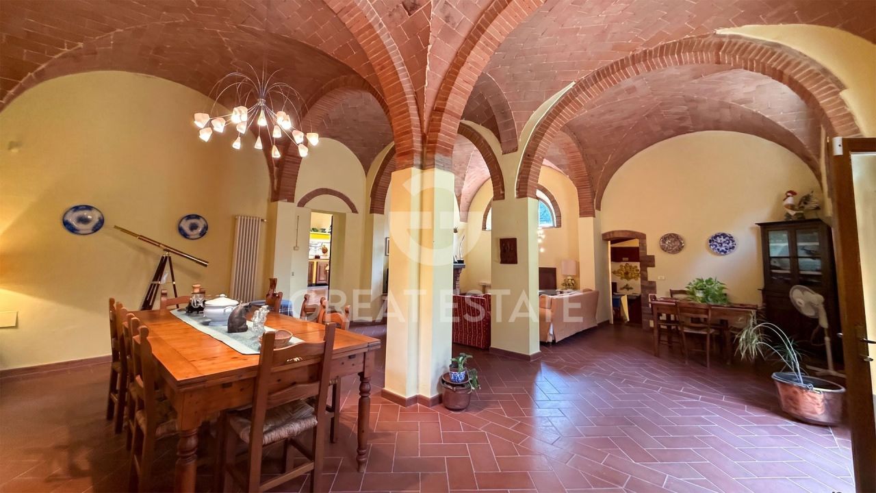 Дом Pomarance, Италия, 384 м² - фото 14