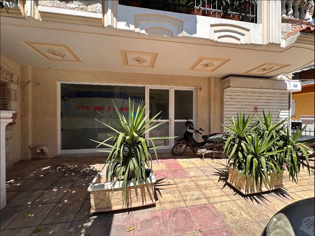 Коммерческая недвижимость в Афинах, Греция, 91 м² - фото 1