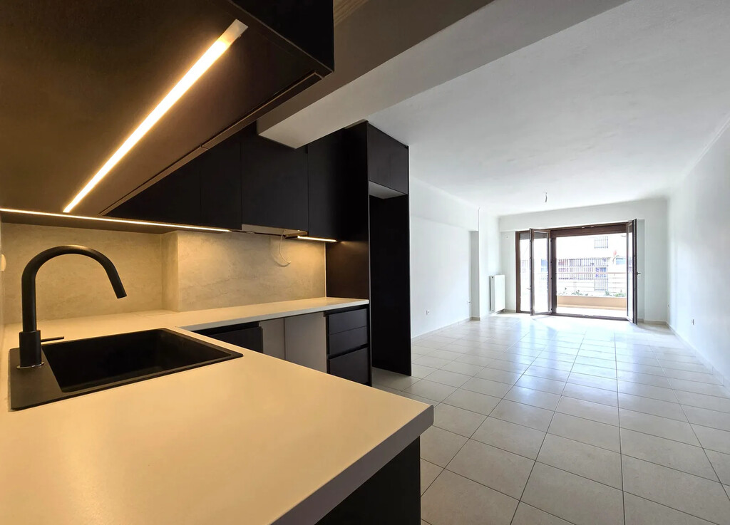 Квартира в Афинах, Греция, 79 м² - фото 2