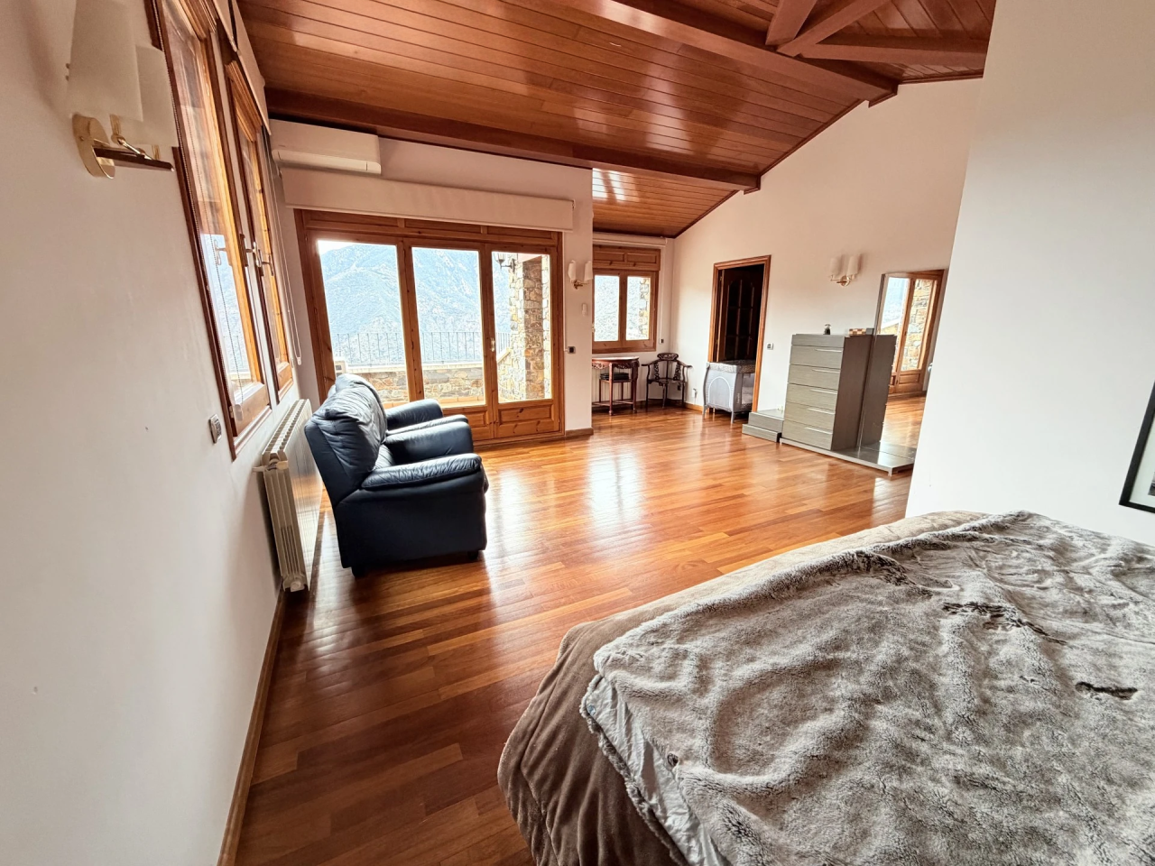 Квартира в Сан-Жулиа-де-Лории, Андорра, 280 м² - фото 11