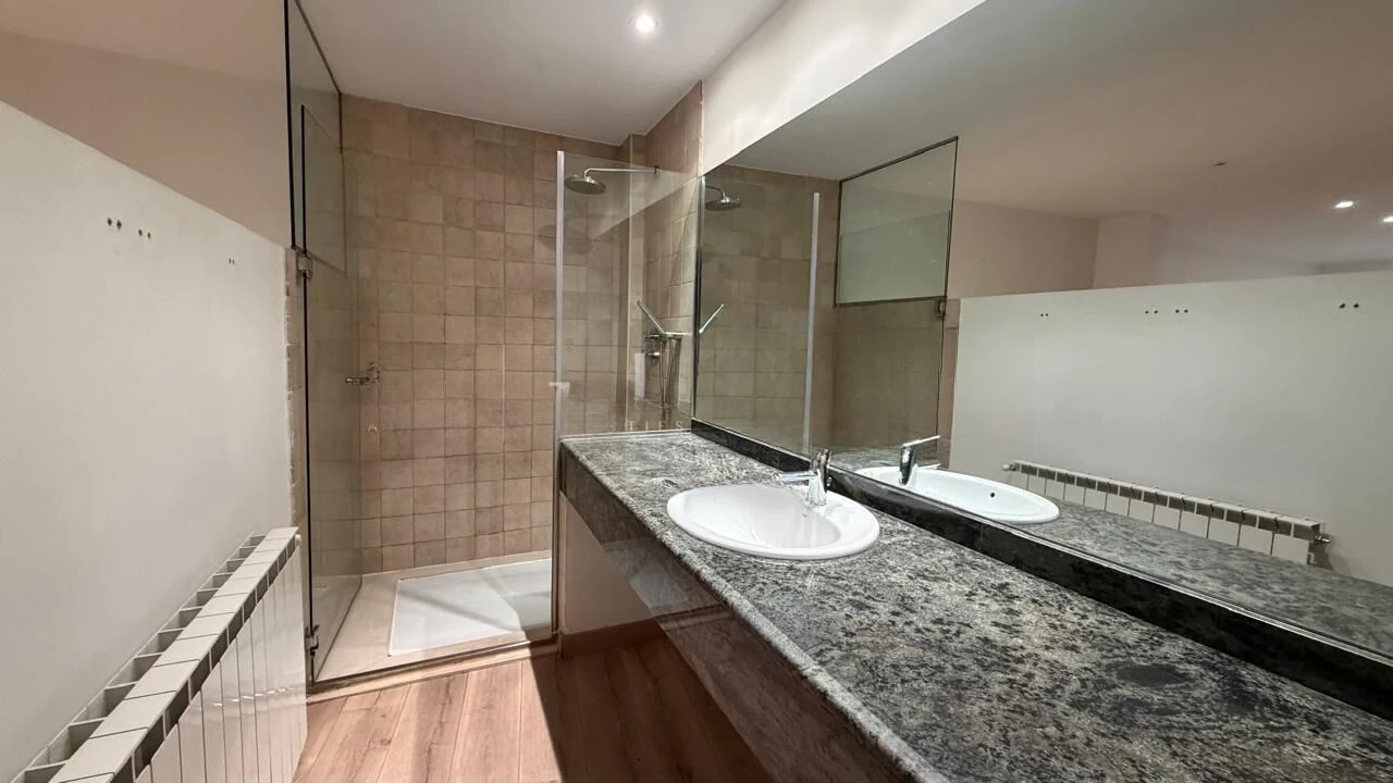 Квартира в Ла-Массане, Андорра, 387 м² - фото 12