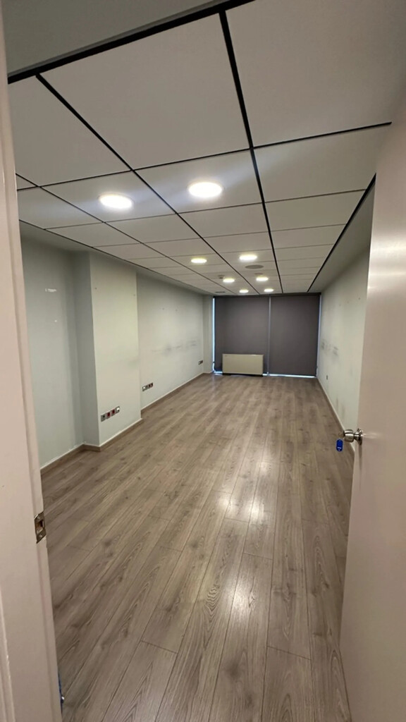 Коммерческая недвижимость в Афинах, Греция, 875 м² - фото 11