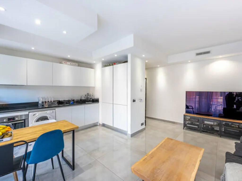 Квартира в Монако, Монако, 95 м² - фото 3