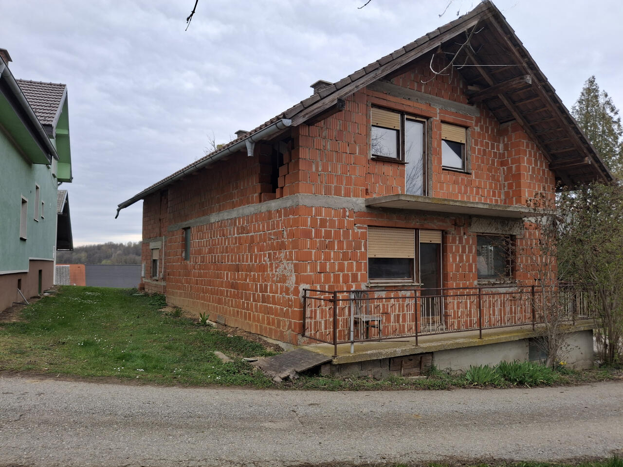Дом в Мурска-Соботе, Словения, 281 м² - фото 1