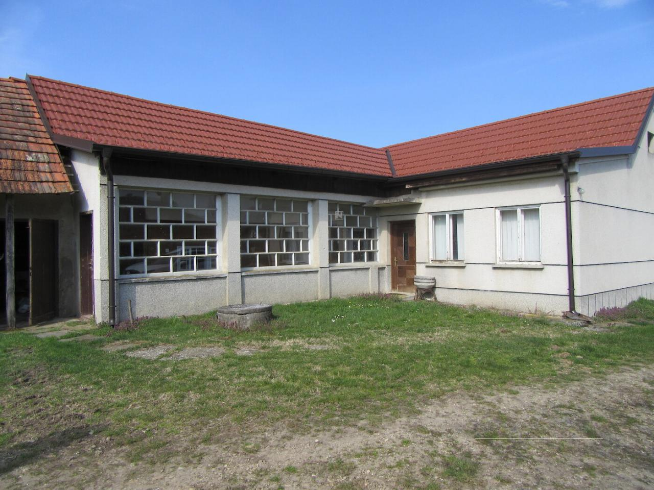 Дом в Лендаве, Словения, 120 м² - фото 1