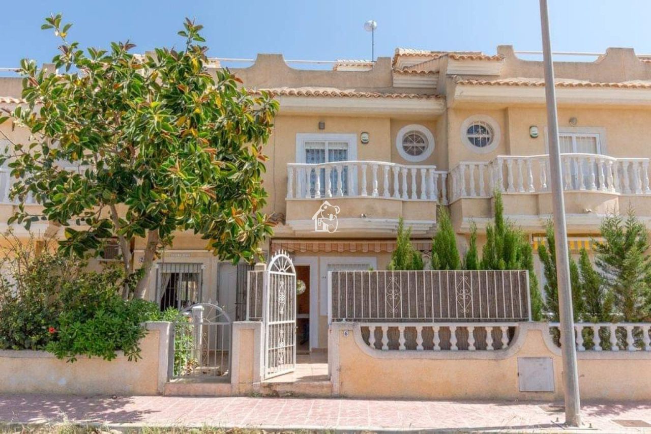 Дом в Ла Мата, Испания, 93 м² - фото 1