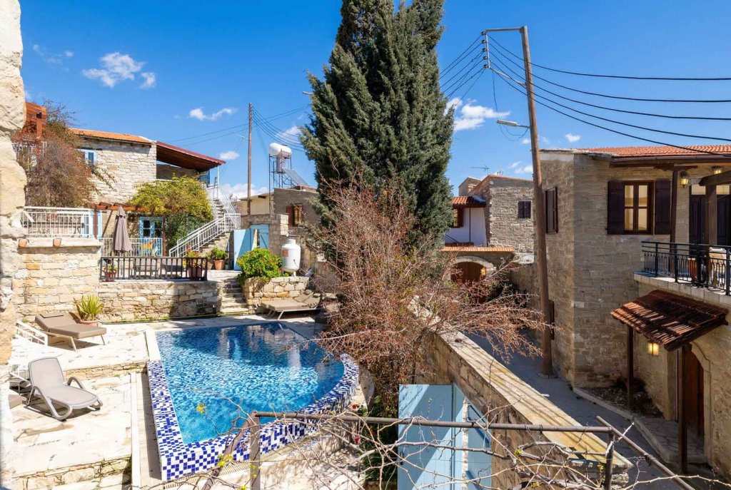 Офис в Ларнаке, Кипр, 830 м² - фото 2