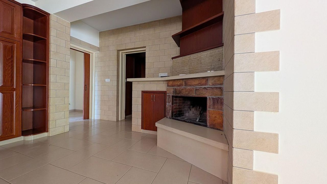Коммерческая недвижимость в Пафосе, Кипр, 250 м² - фото 8