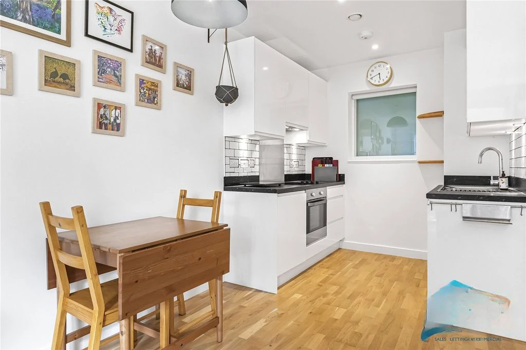 Квартира в Лондоне, Великобритания, 40 м² - фото 11