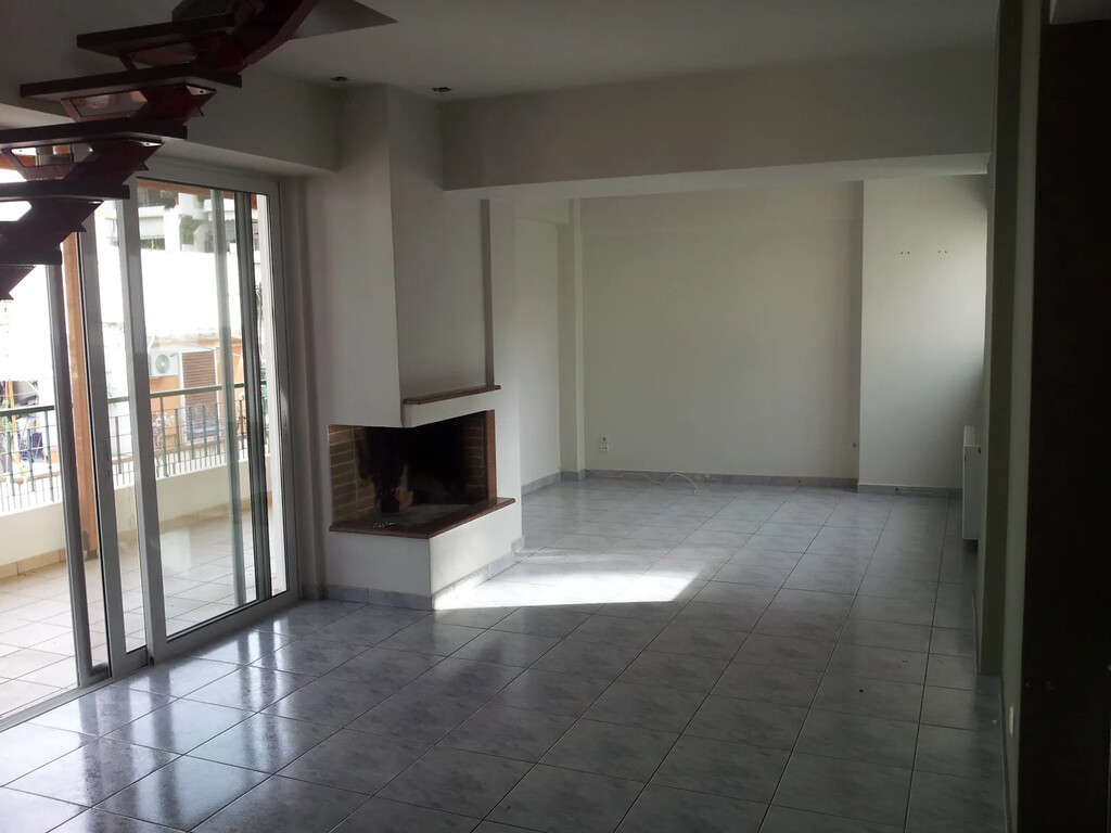 Мезонет в Афинах, Греция, 100 м² - фото 1