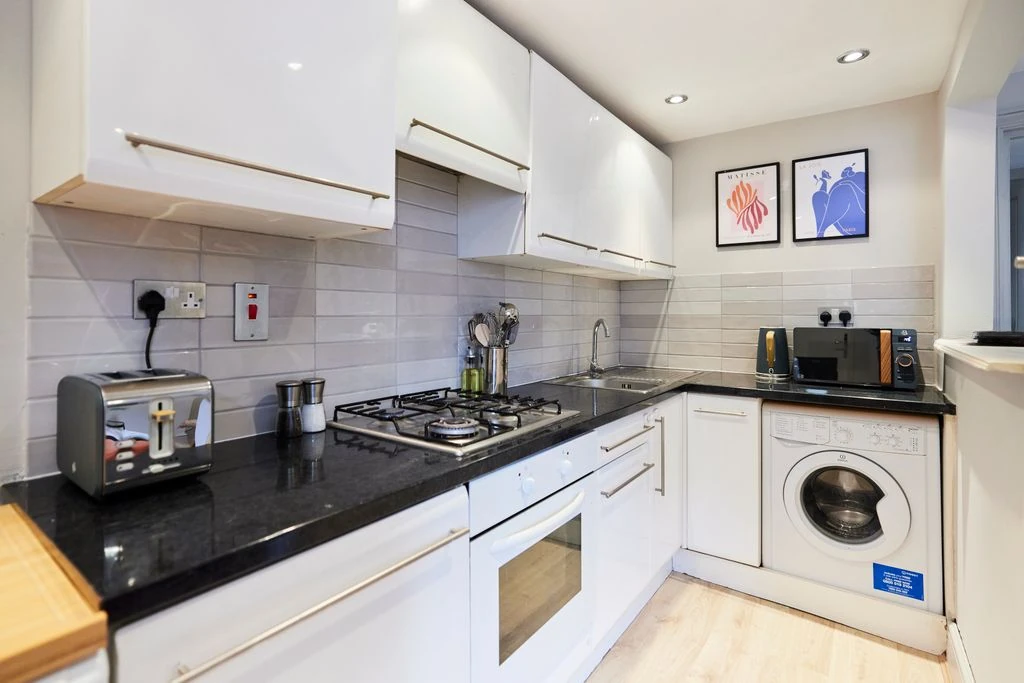 Квартира в Лондоне, Великобритания, 26 м² - фото 17