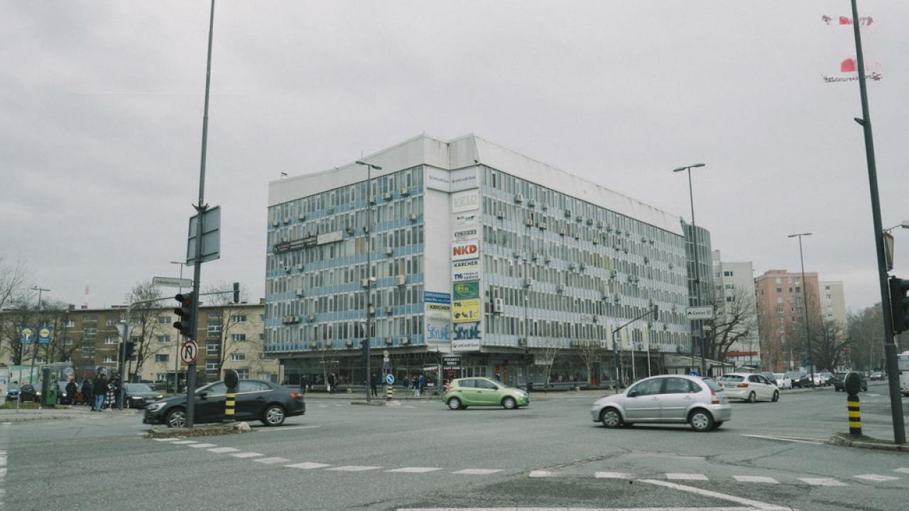 Офис в Любляне, Словения, 795 м² - фото 1