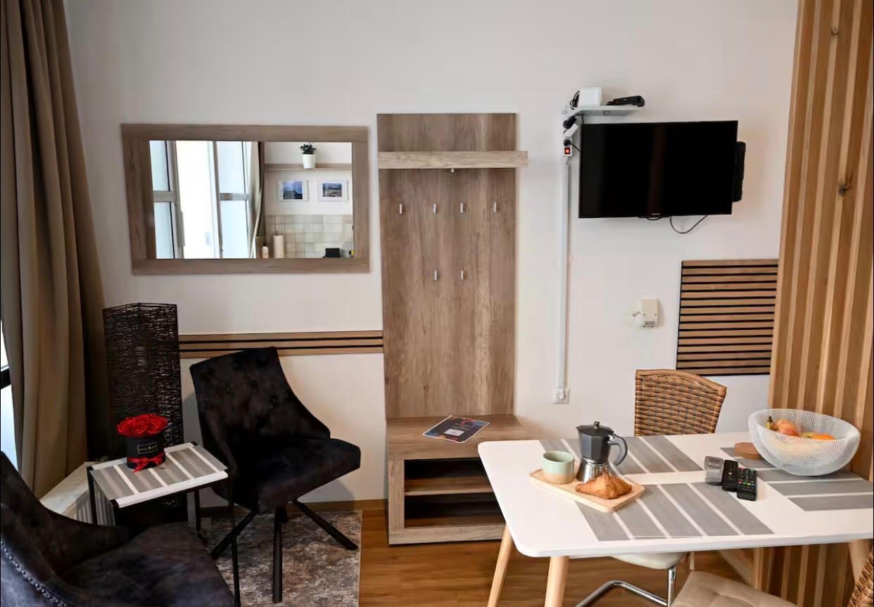 Офис в Любляне, Словения, 44 м² - фото 1