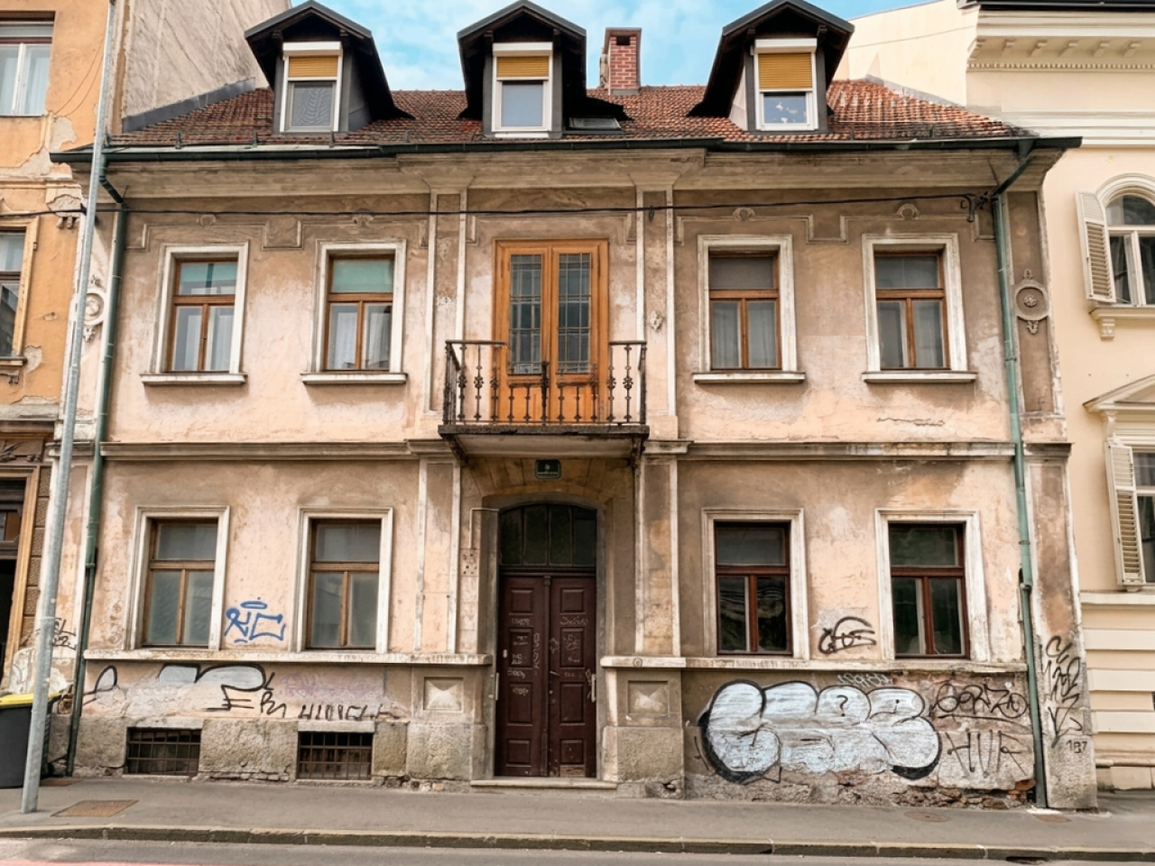 Дом в Любляне, Словения, 440 м² - фото 1