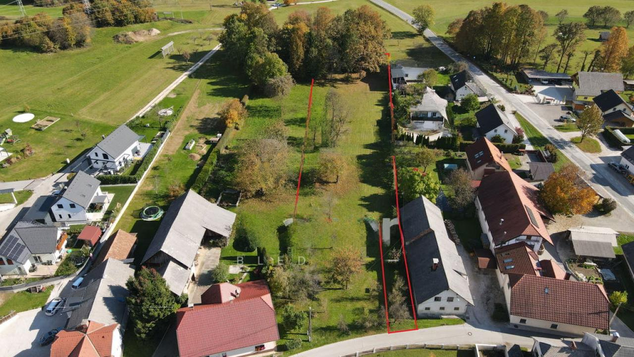 Земля в Радовлице, Словения, 2 709 м² - фото 5