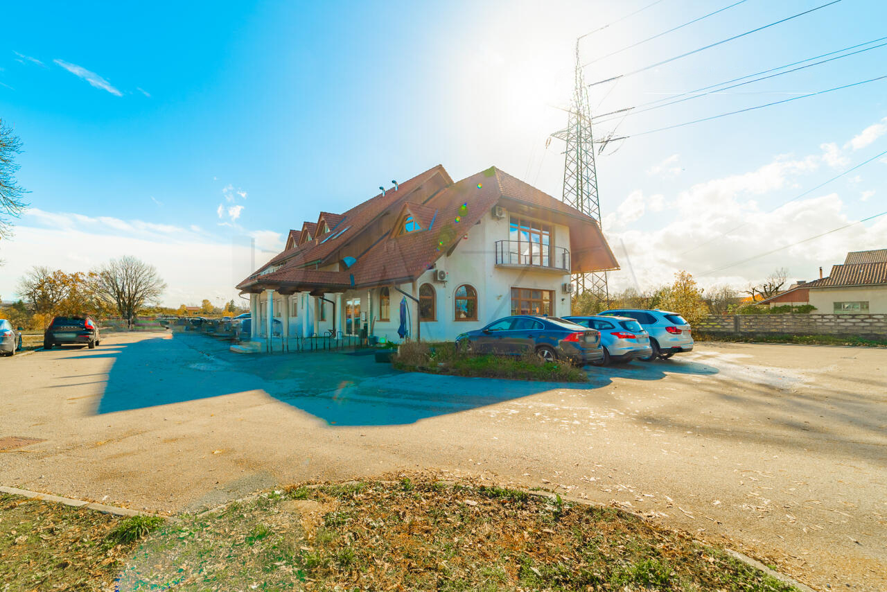 Офис в Любляне, Словения, 1 041 м² - фото 6