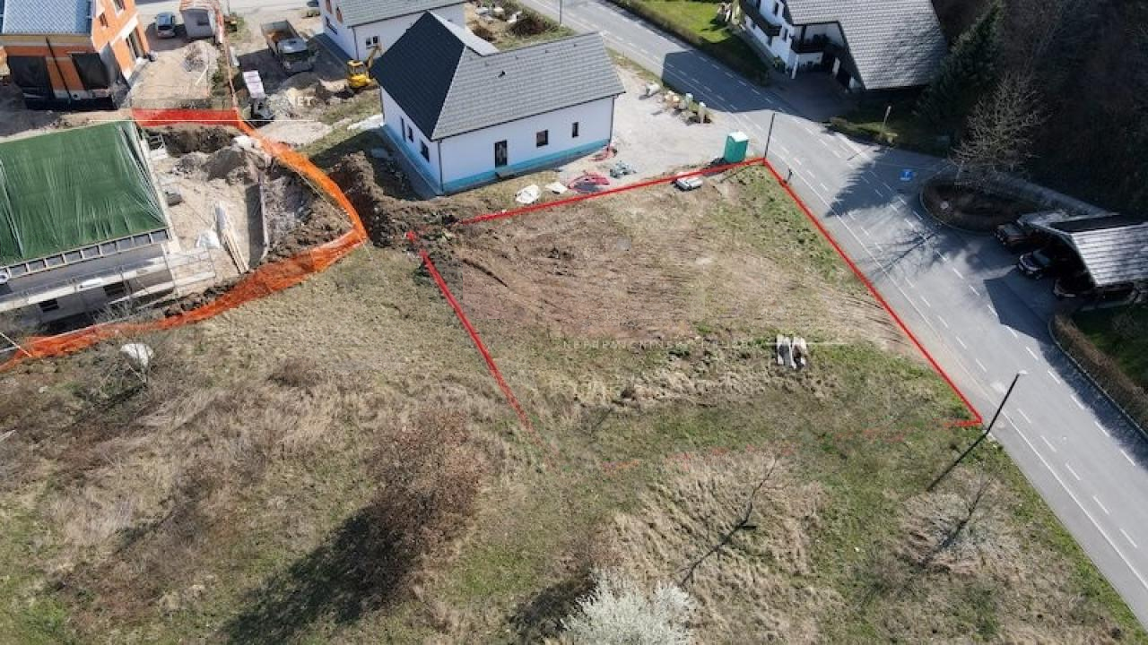 Земля в Бледе, Словения, 608 м² - фото 7