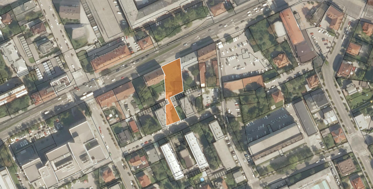 Земля в Любляне, Словения, 1 264 м² - фото 1