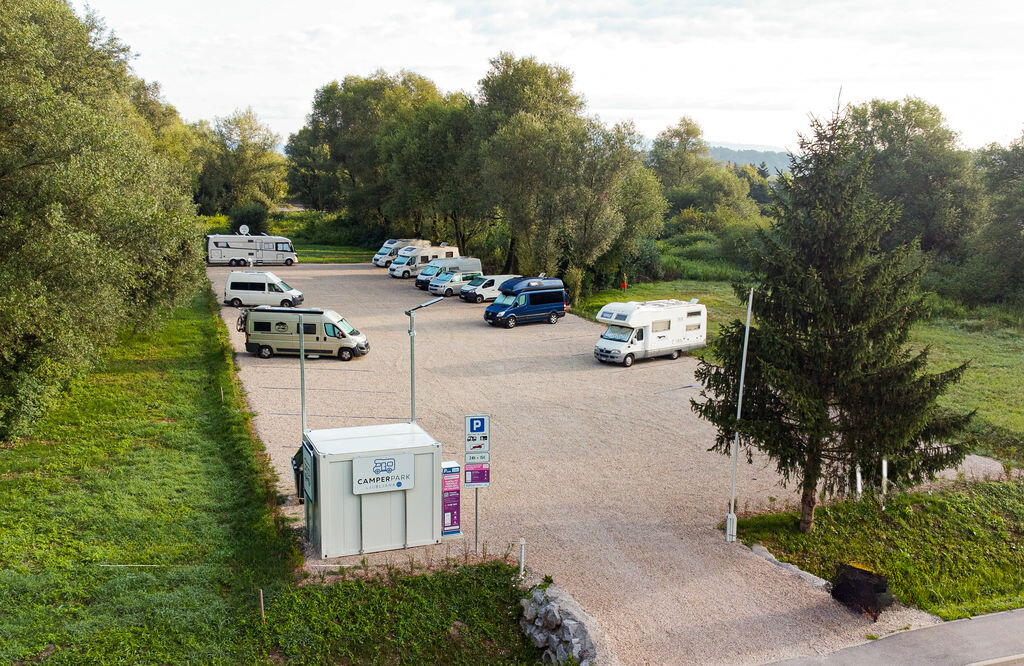 Земля в Любляне, Словения, 4 936 м² - фото 1