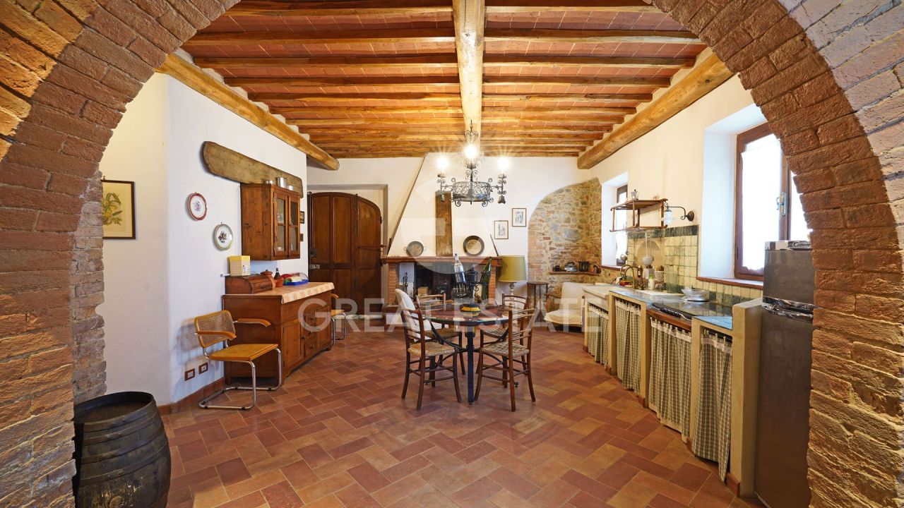 Дом в Кастельнуово, Италия, 380.6 м² - фото 12