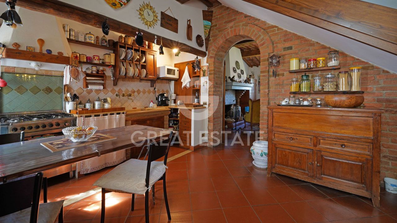 Дом в Кастельнуово, Италия, 380.6 м² - фото 14
