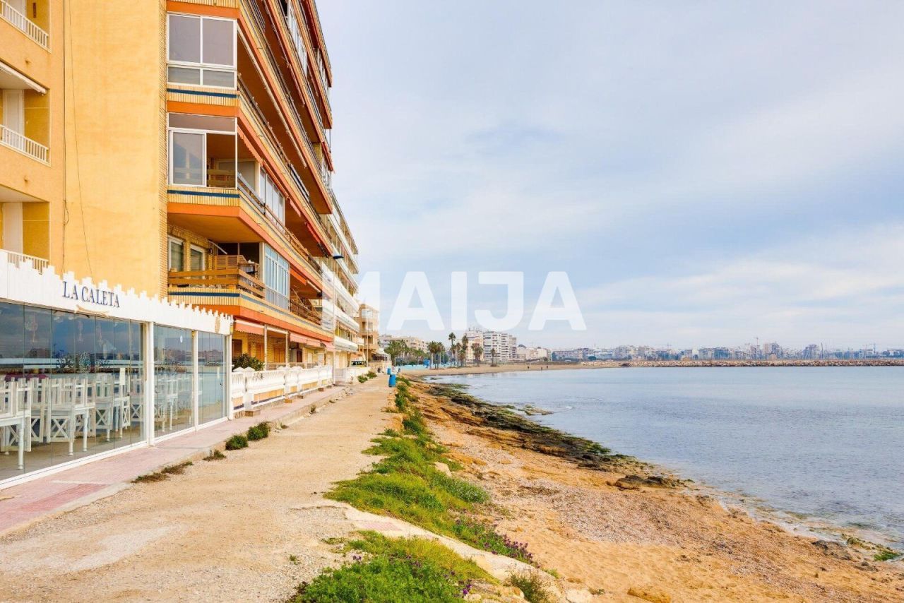 Апартаменты в Торревьехе, Испания, 55 м² - фото 1