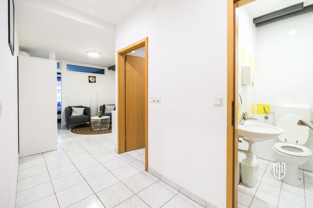 Офис в Любляне, Словения, 445 м² - фото 12