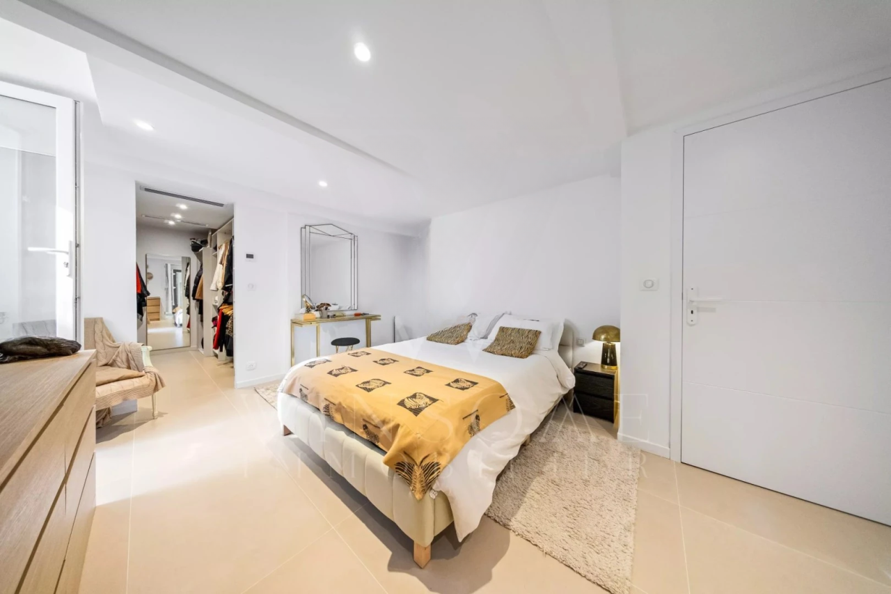 Квартира в Каннах, Франция, 77 м² - фото 14