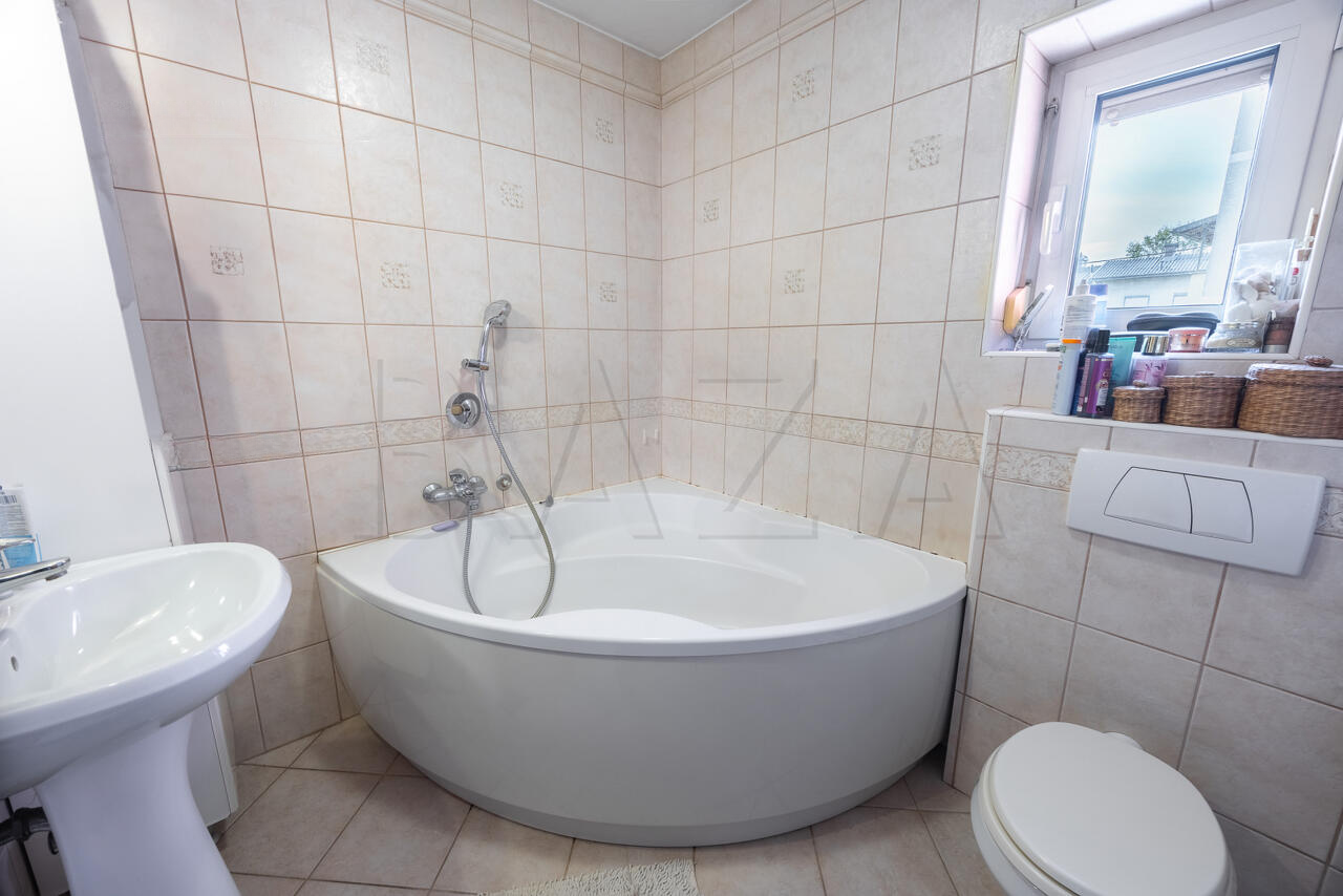 Дом в Любляне, Словения, 240 м² - фото 17