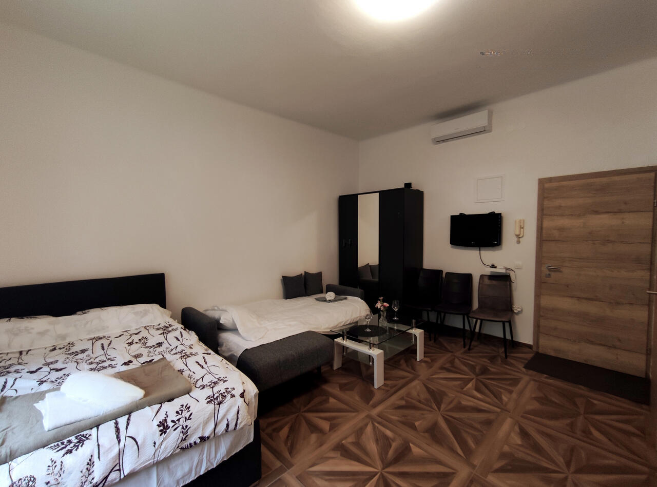 Квартира в Любляне, Словения, 25 м² - фото 5