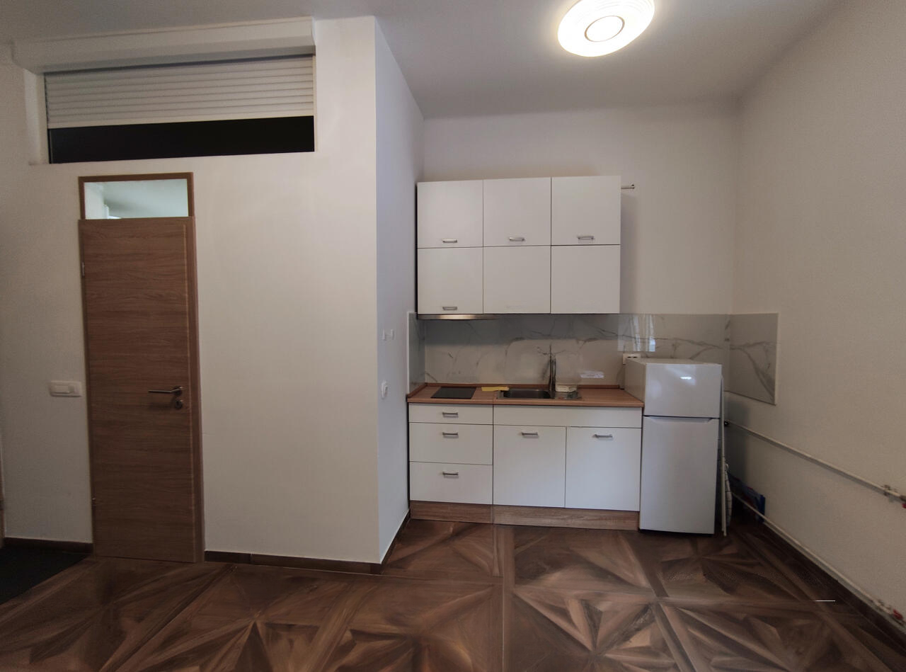 Квартира в Любляне, Словения, 25 м² - фото 11