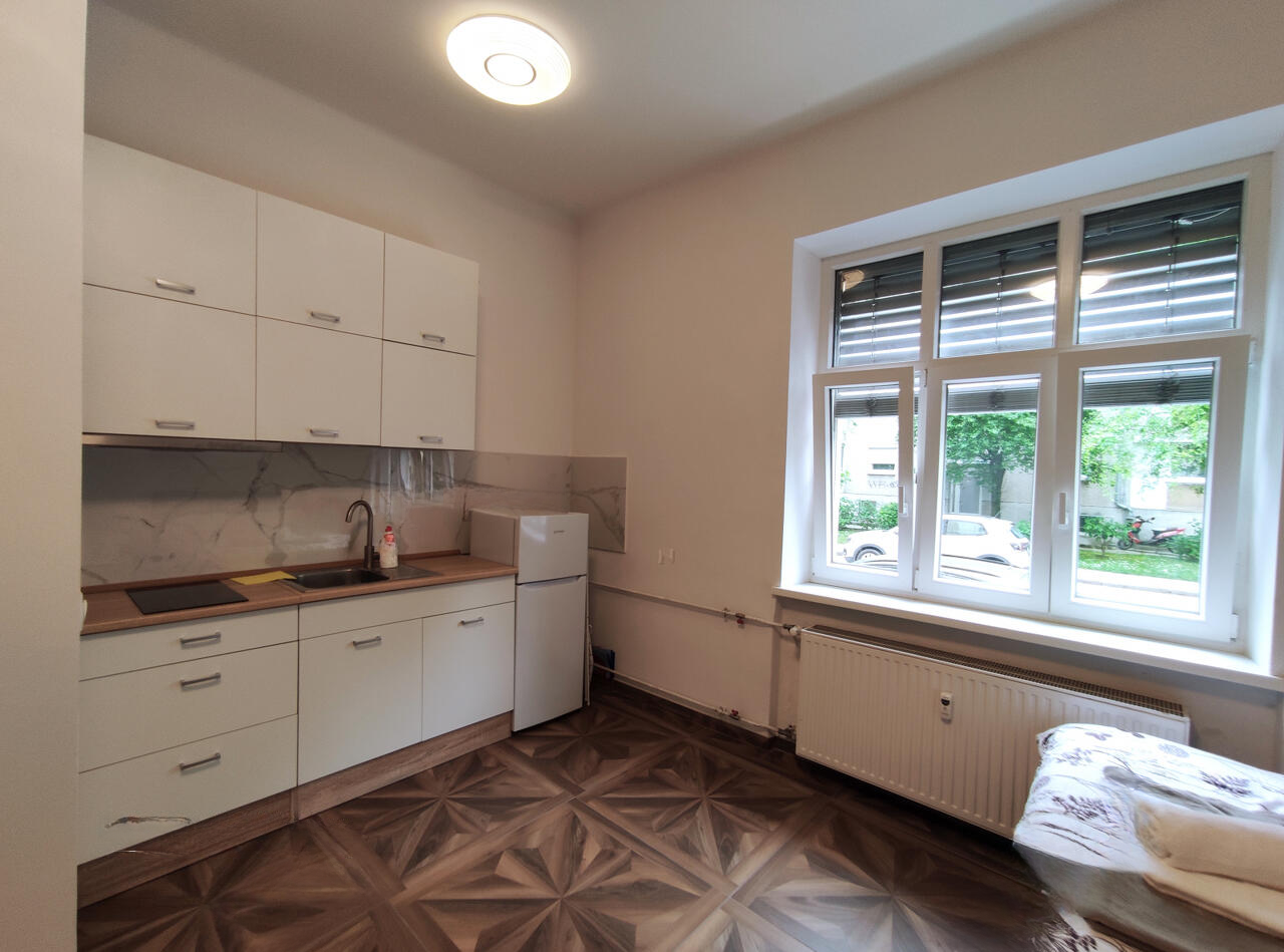 Квартира в Любляне, Словения, 25 м² - фото 12