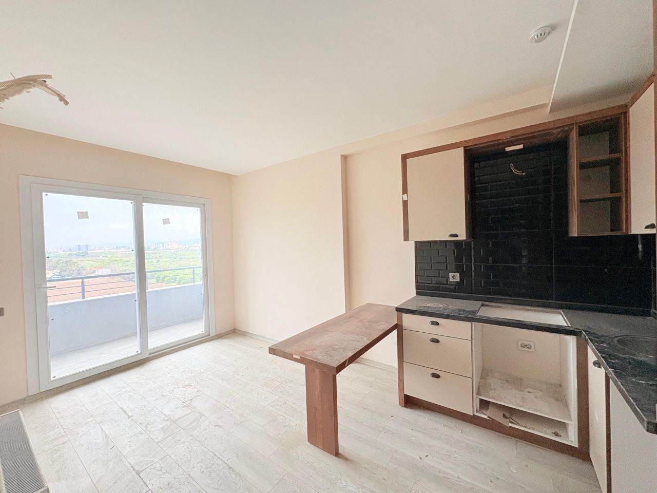 Квартира в Мерсине, Турция, 50 м² - фото 1