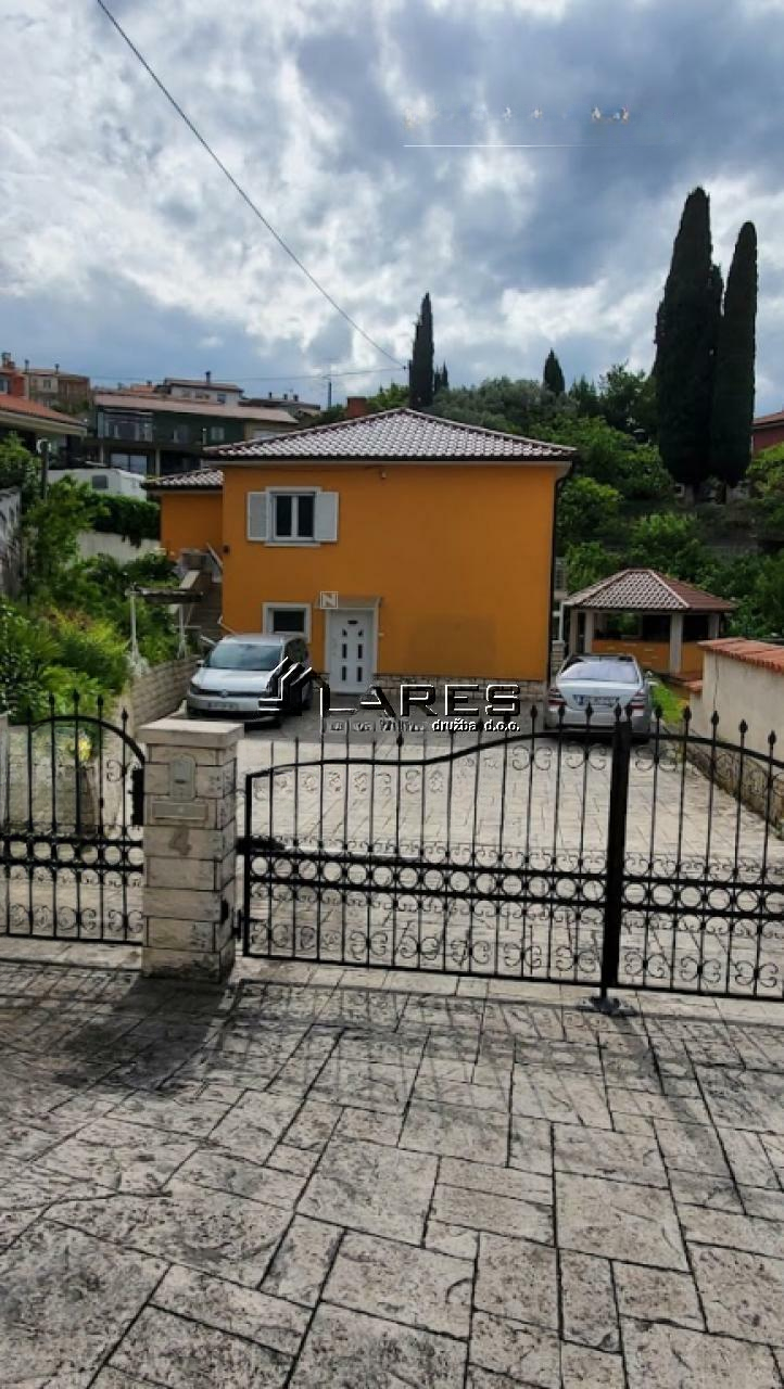 Дом в Копере, Словения, 380 м² - фото 1