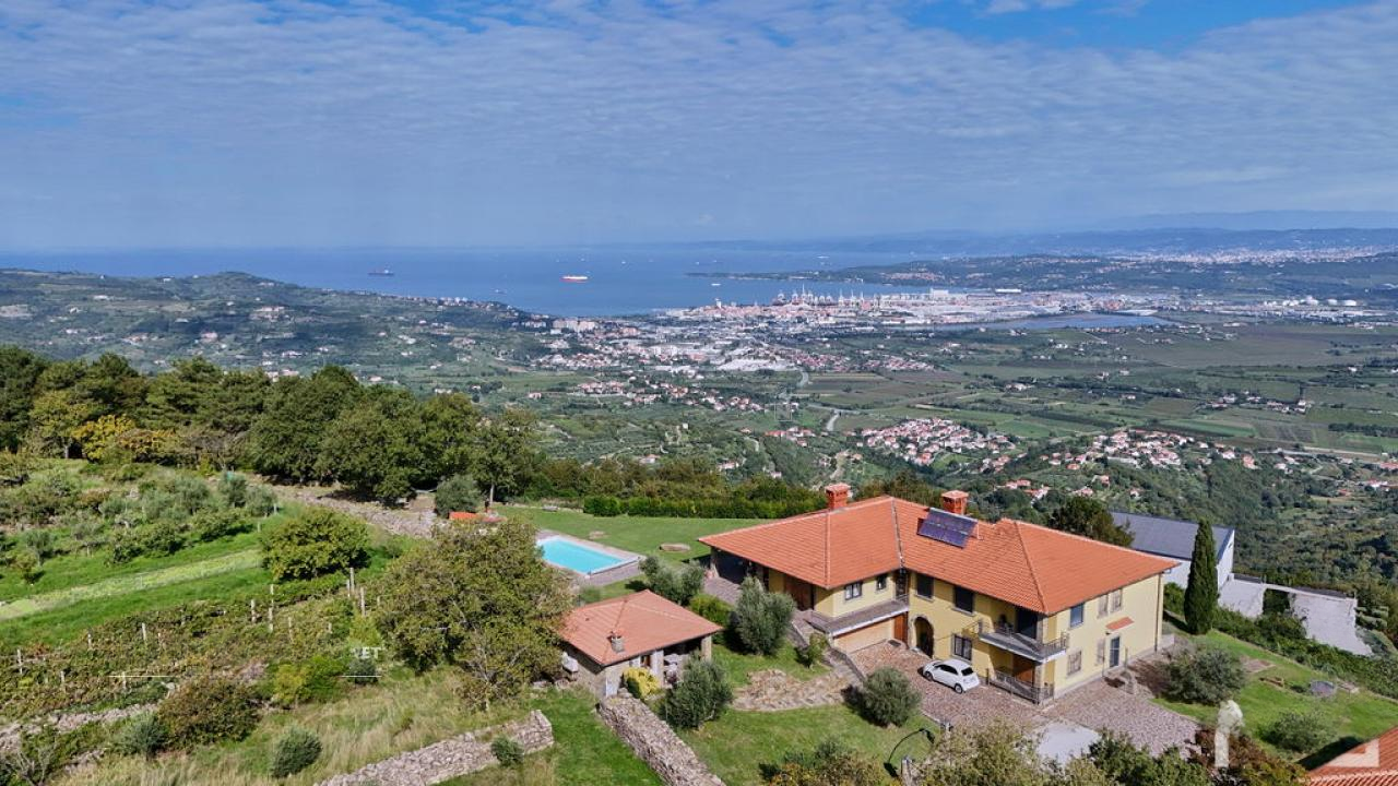 Дом в Копере, Словения, 556 м² - фото 3