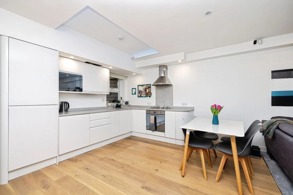 Квартира в Лондоне, Великобритания, 59 м² - фото 14