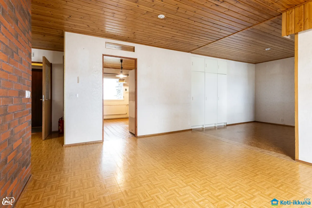 Дом в Хуитинен, Финляндия, 101.3 м² - фото 8