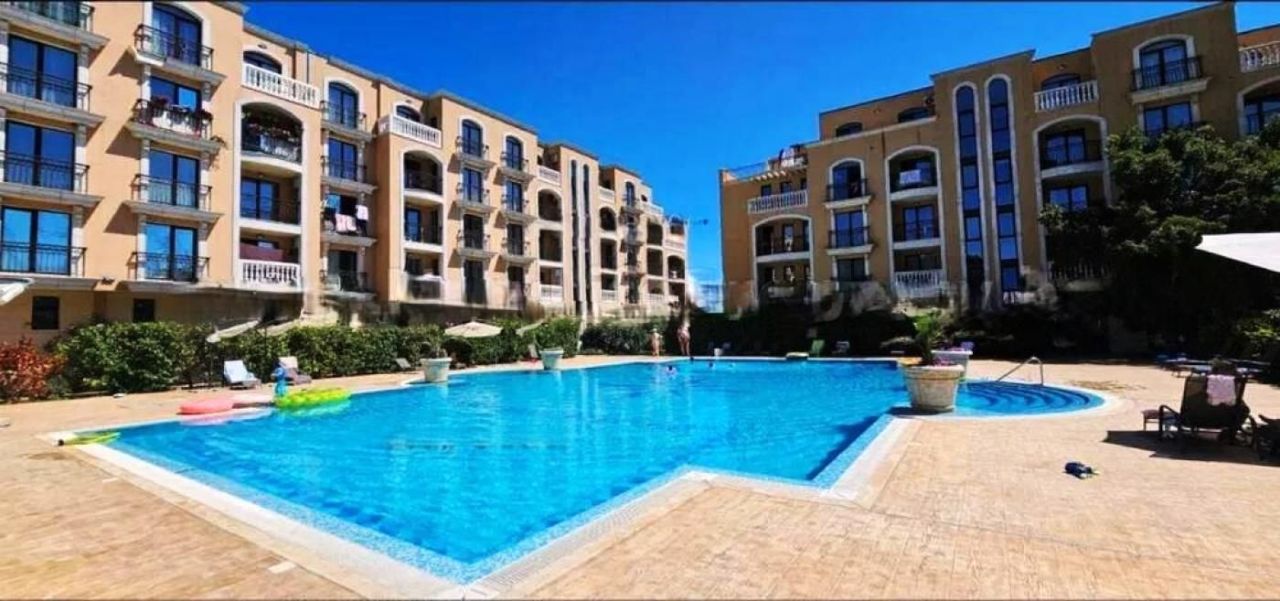 Студия в Елените, Болгария, 32 м² - фото 13